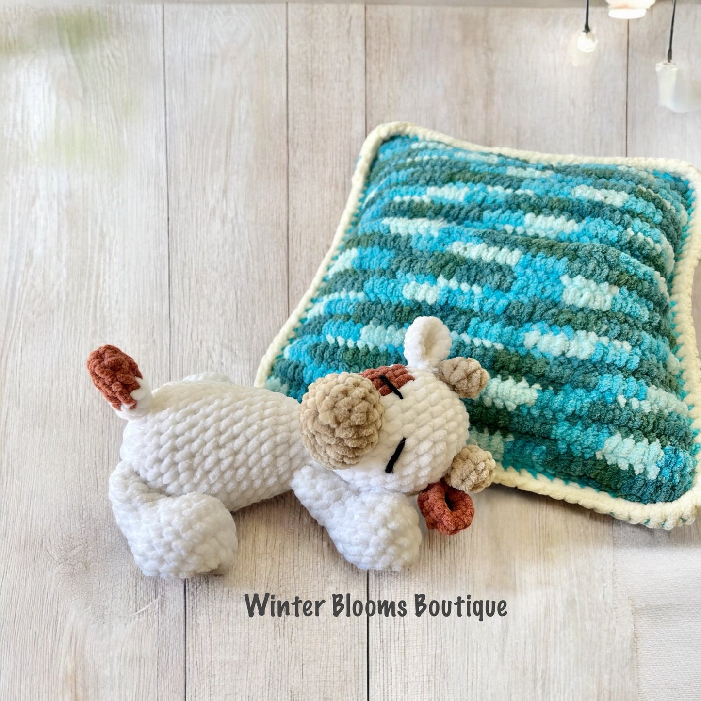 Pocket Pillow for Plush Stuffed Animal Cow Reading Toy Book Blue