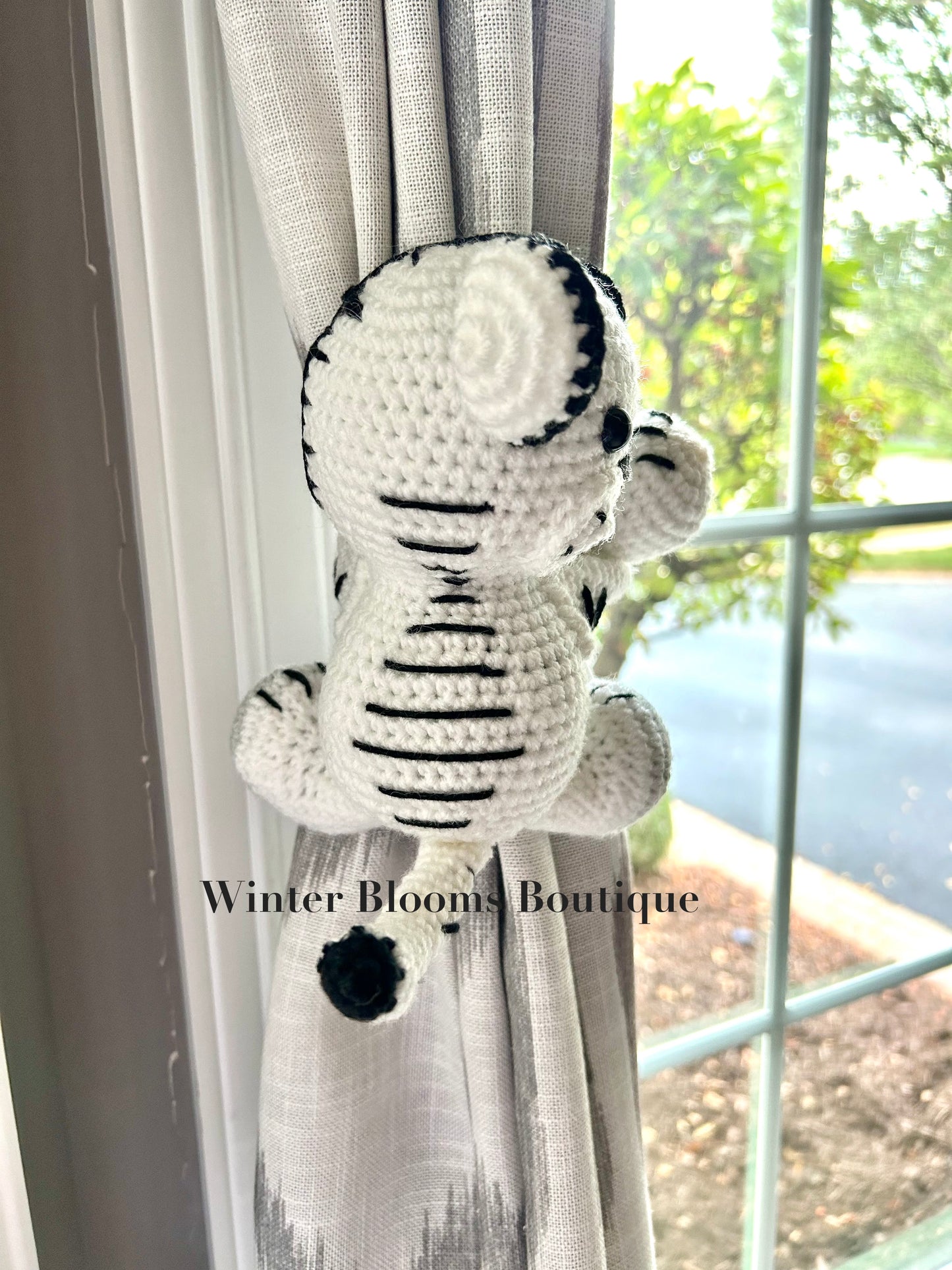 Tiger Safari Curtain Tieback Holder in White color